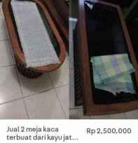 2 meja kaca