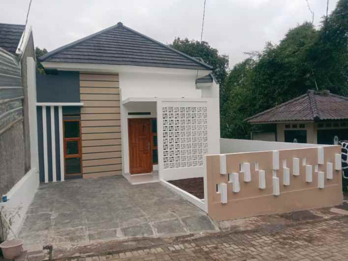rumah ngamprah