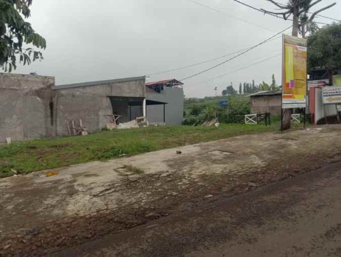 tanah ngamprah