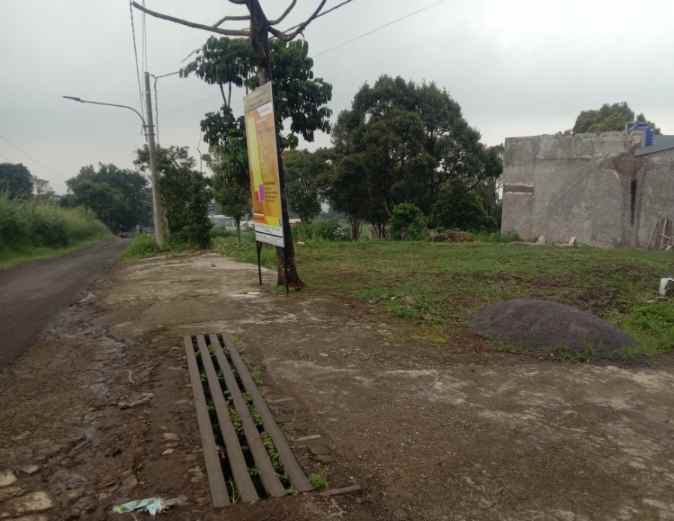 tanah ngamprah
