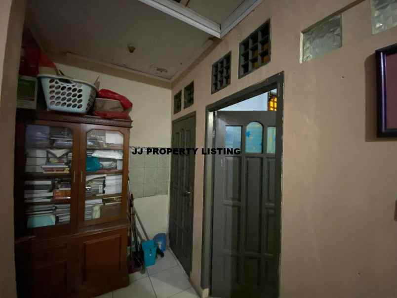 rumah kelapa dua