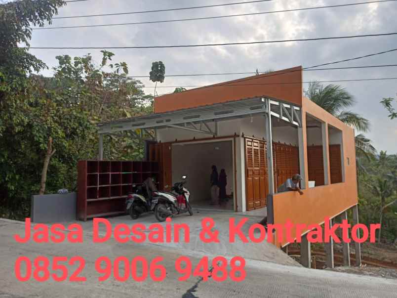 bangunan dan interior girimarto