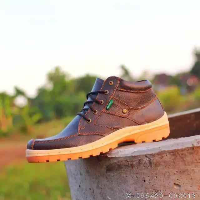 sepatu dan sandal cibodas