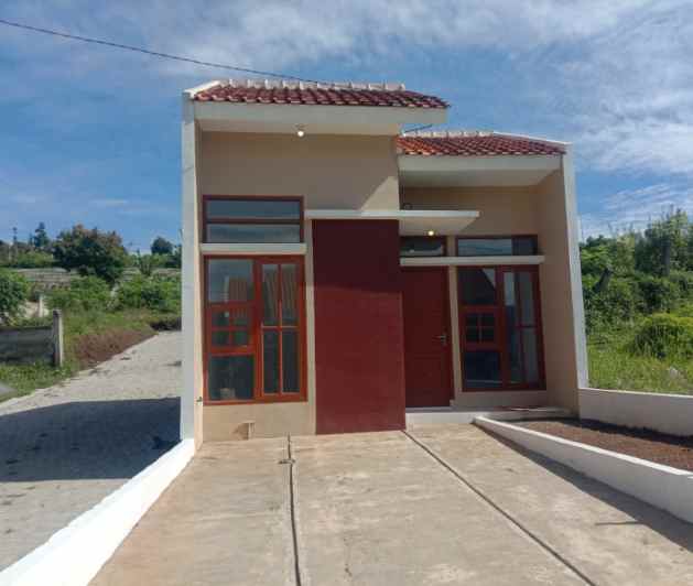 rumah ngamprah