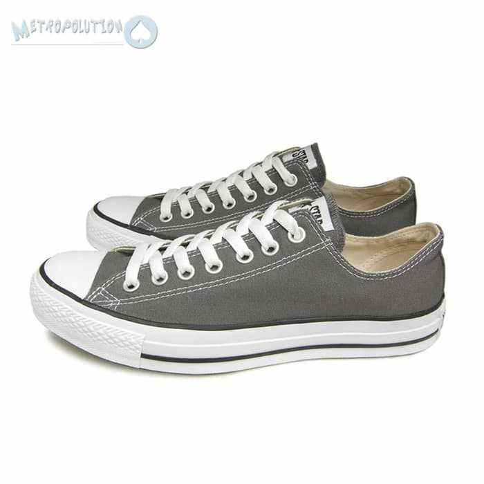 sepatu dan sandal pria cipondoh