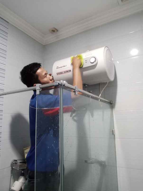 elektronik dan gadget cakung