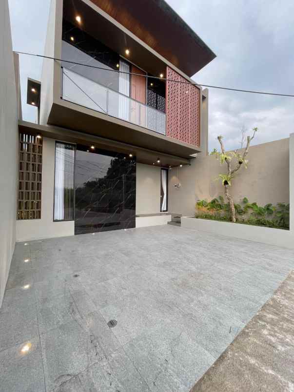 rumah ngemplak