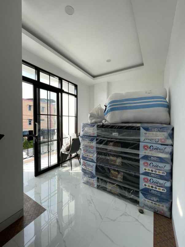 kost depok