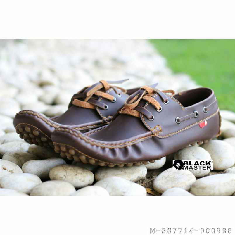 sepatu dan sandal cibodas