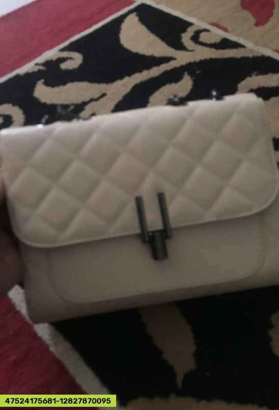 tas dan dompet tanah sereal