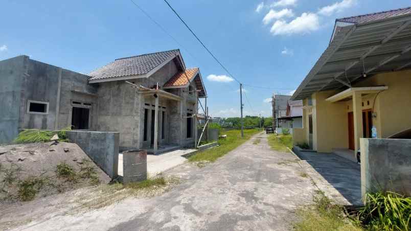 rumah sukoharjo