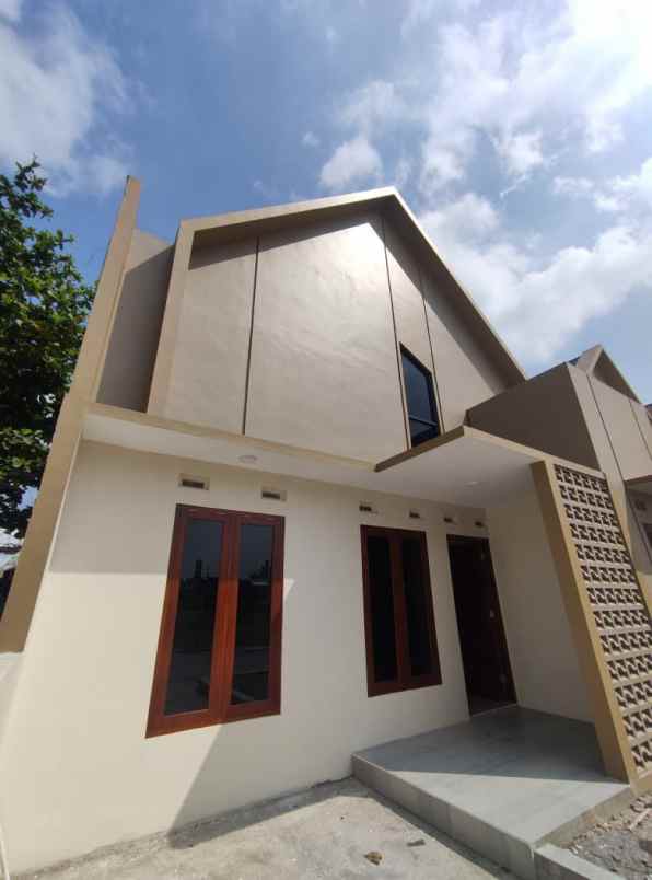 rumah sukoharjo