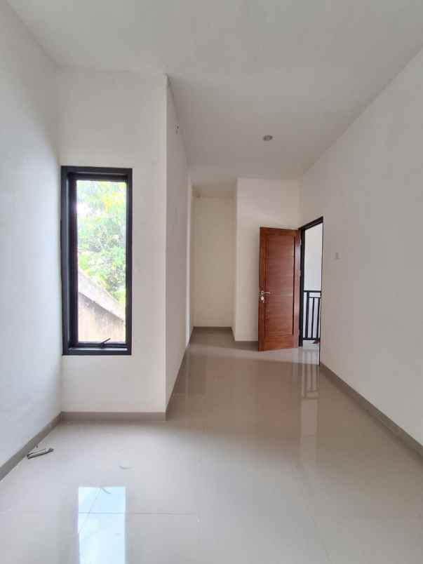 rumah tangerang selatan