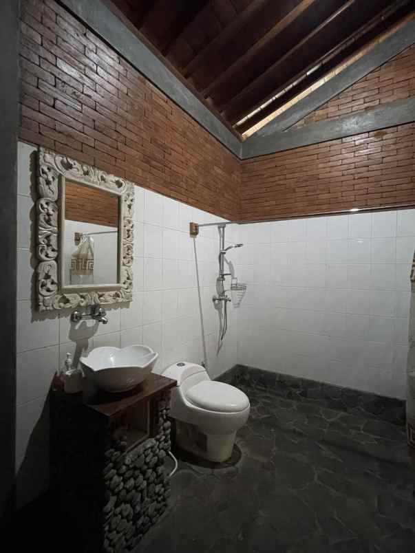 villa ngemplak