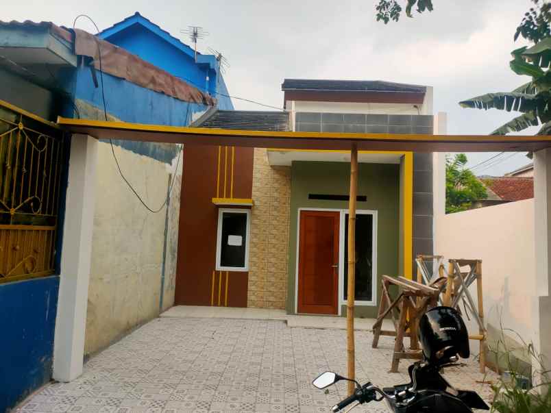 rumah tanah sereal