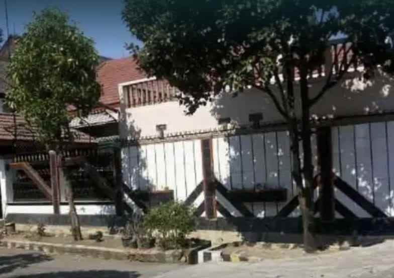 rumah dukuh pakis