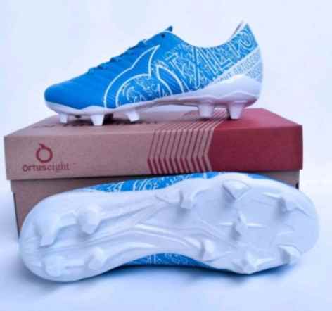 sepatu dan sandal pria cileungsi