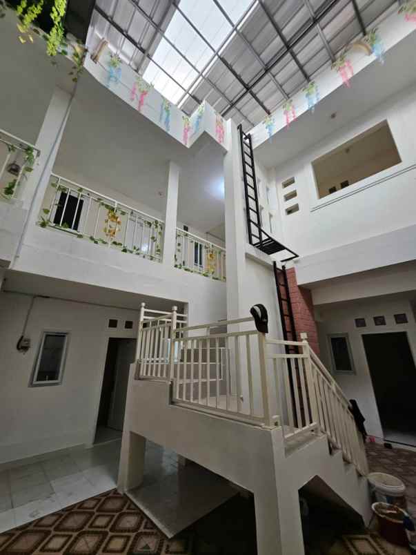 kost tangerang selatan