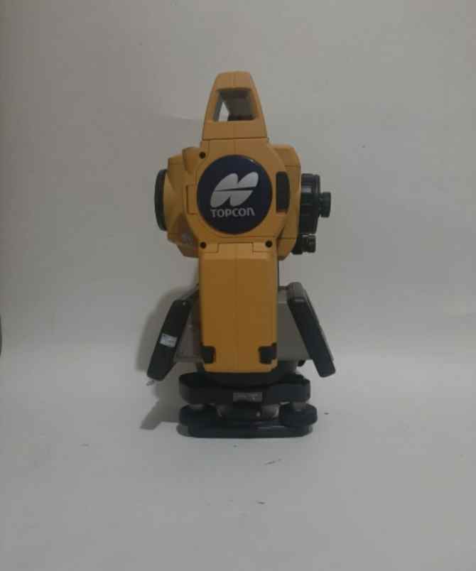 alat bangunan kembangan