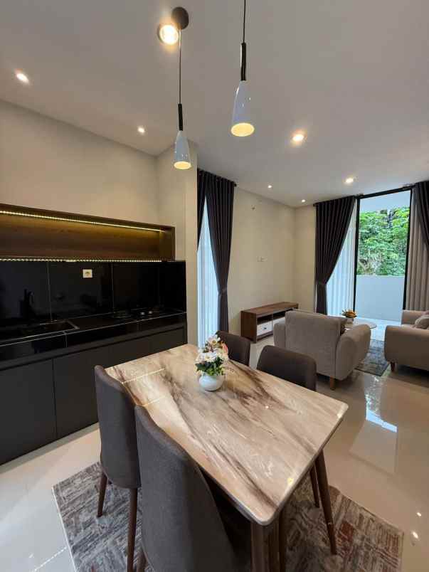 rumah seyegan