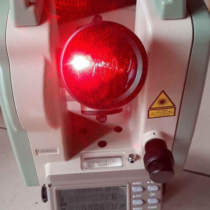 alat bangunan kembangan