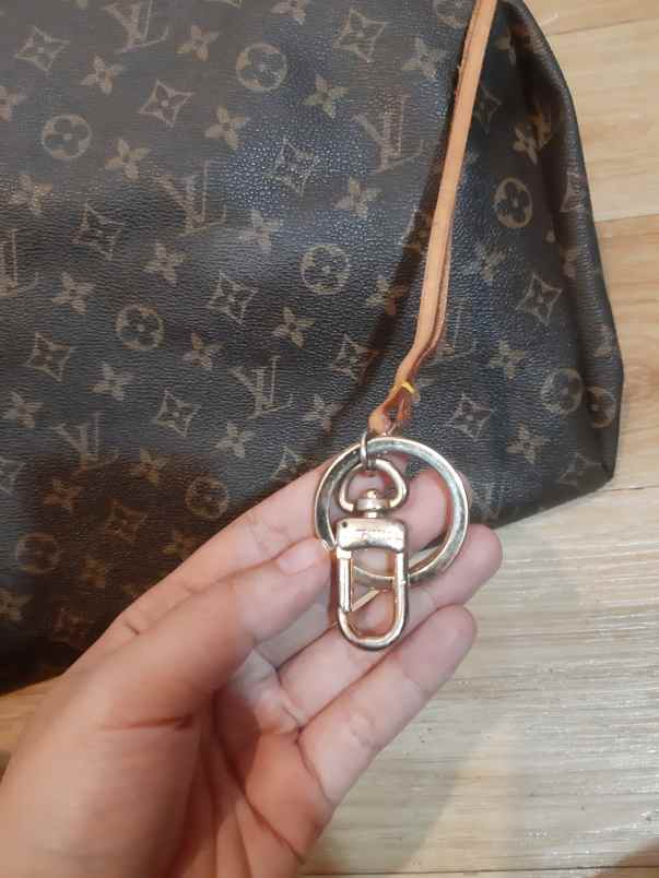 tas dan dompet ciputat timur