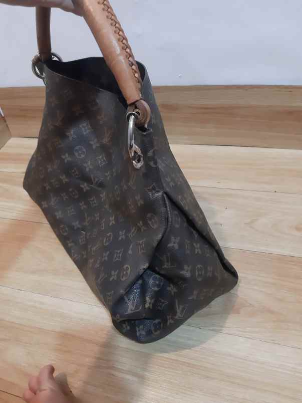 tas dan dompet ciputat timur