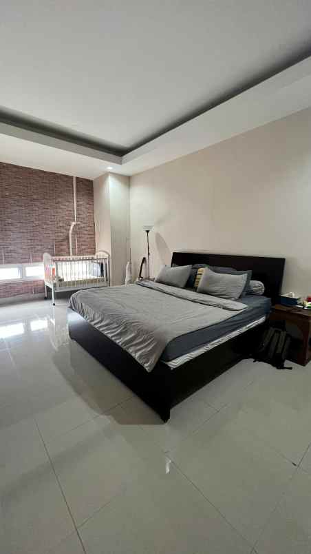 rumah kebayoran lama