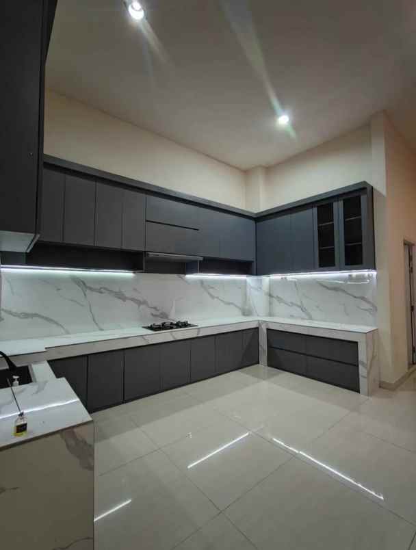 rumah pontianak kota